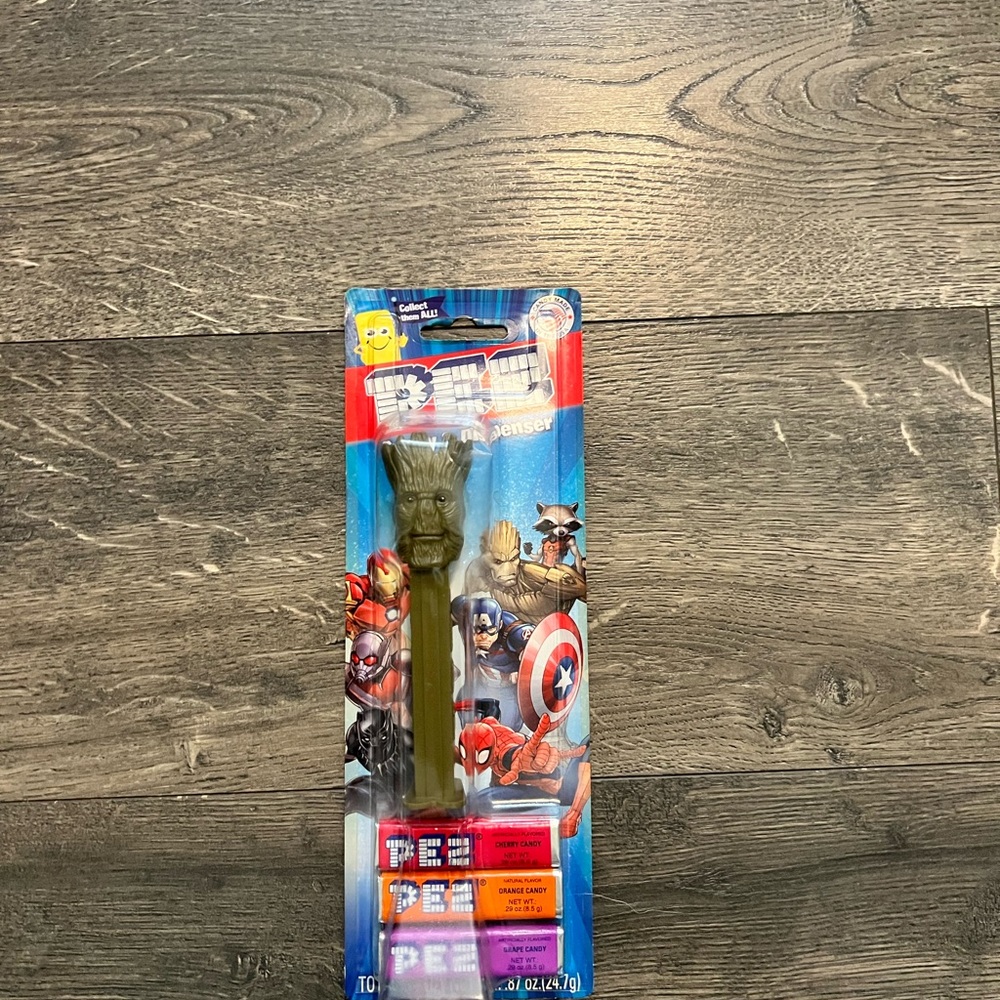 Groot Pez‎ Dispenser NEW
